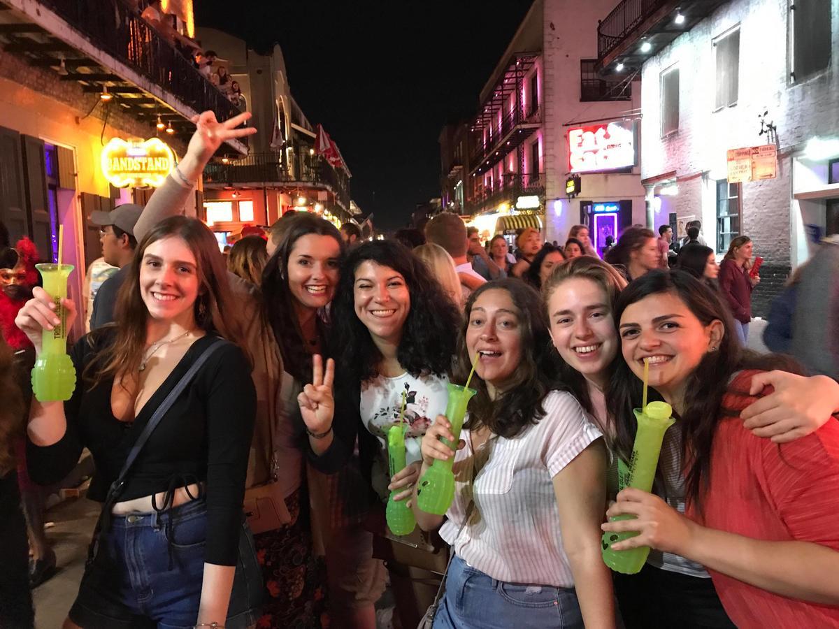 Nola *