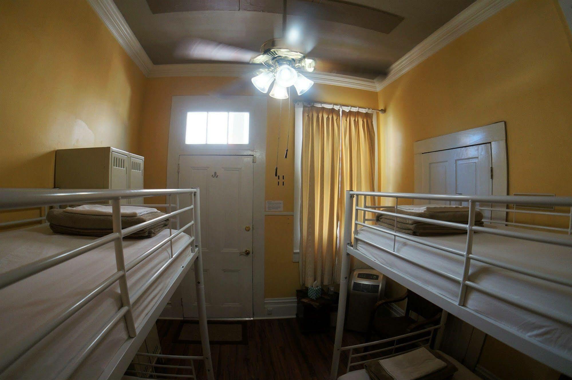 Hostal Nola Nueva Orleans
